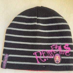 ✅New “Ever After High” Knit Ski Bennie Hat Rebels/Royals Reversible